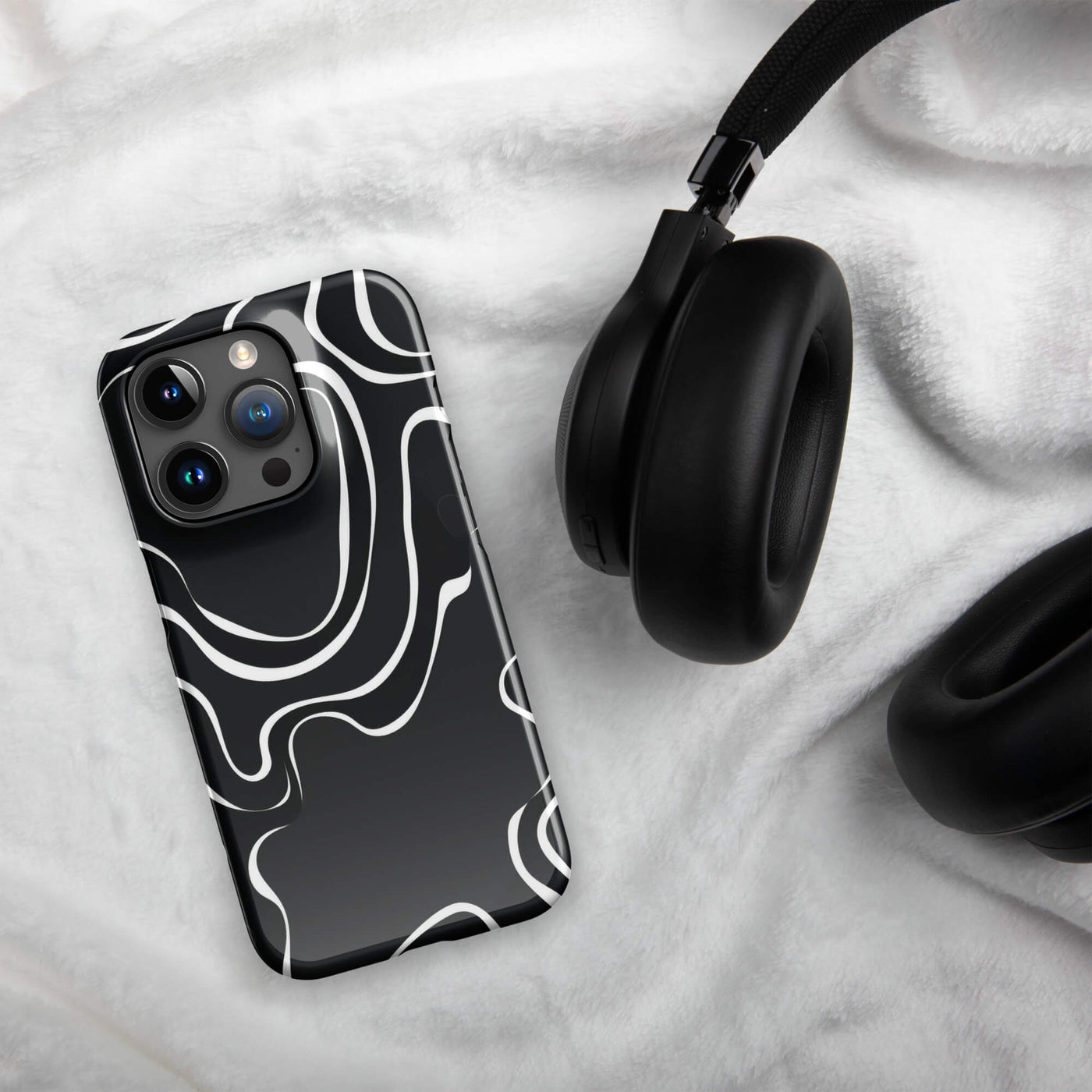 Snap Phone Case for iPhone® 15 | Black'n White Swirls 4